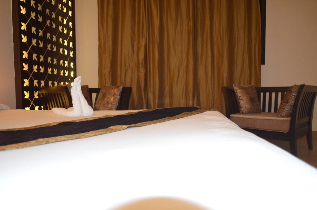 Red Orchid Hotel Meerut Quarto foto